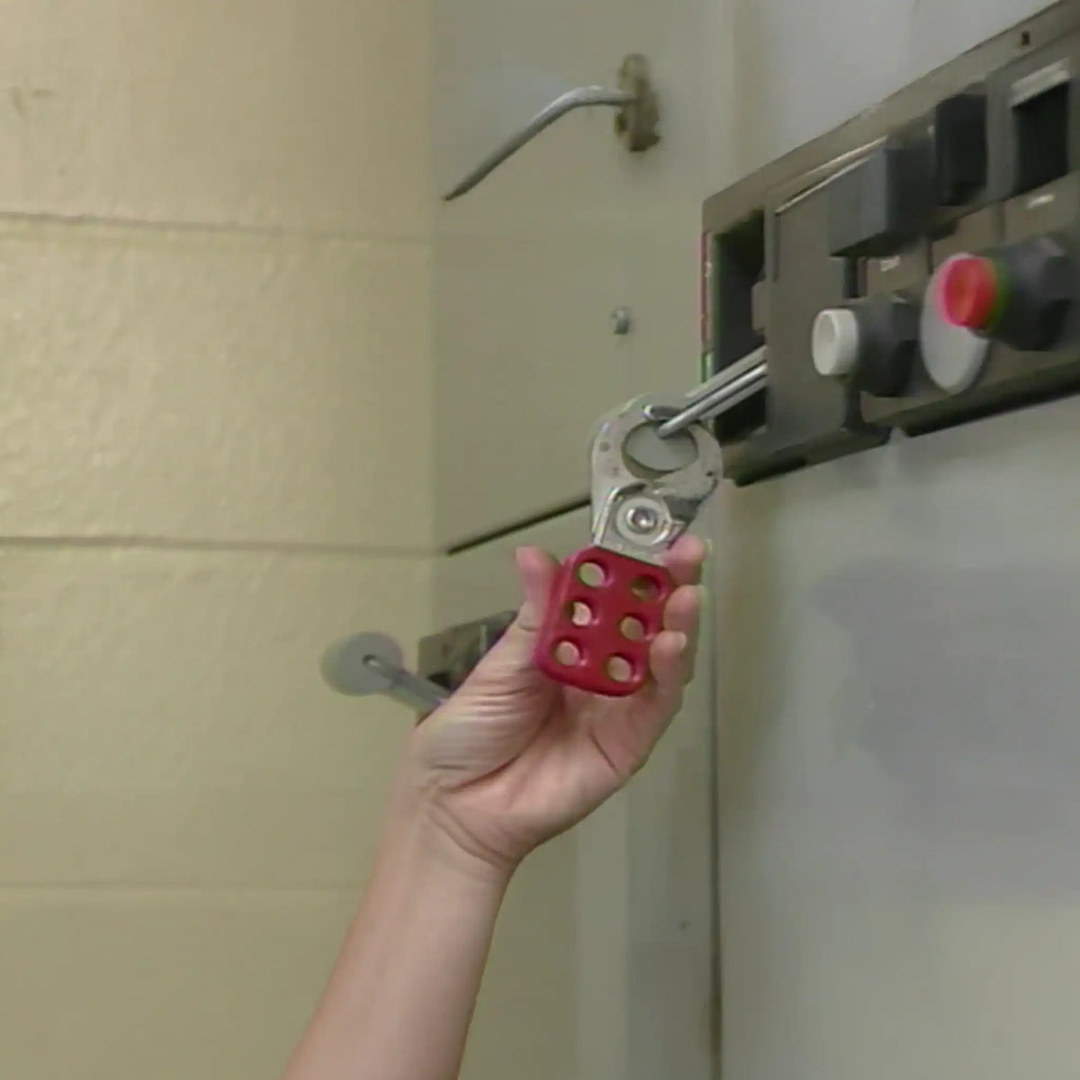 Lockout/Tagout-Control of Hazardous Energy Streaming Access