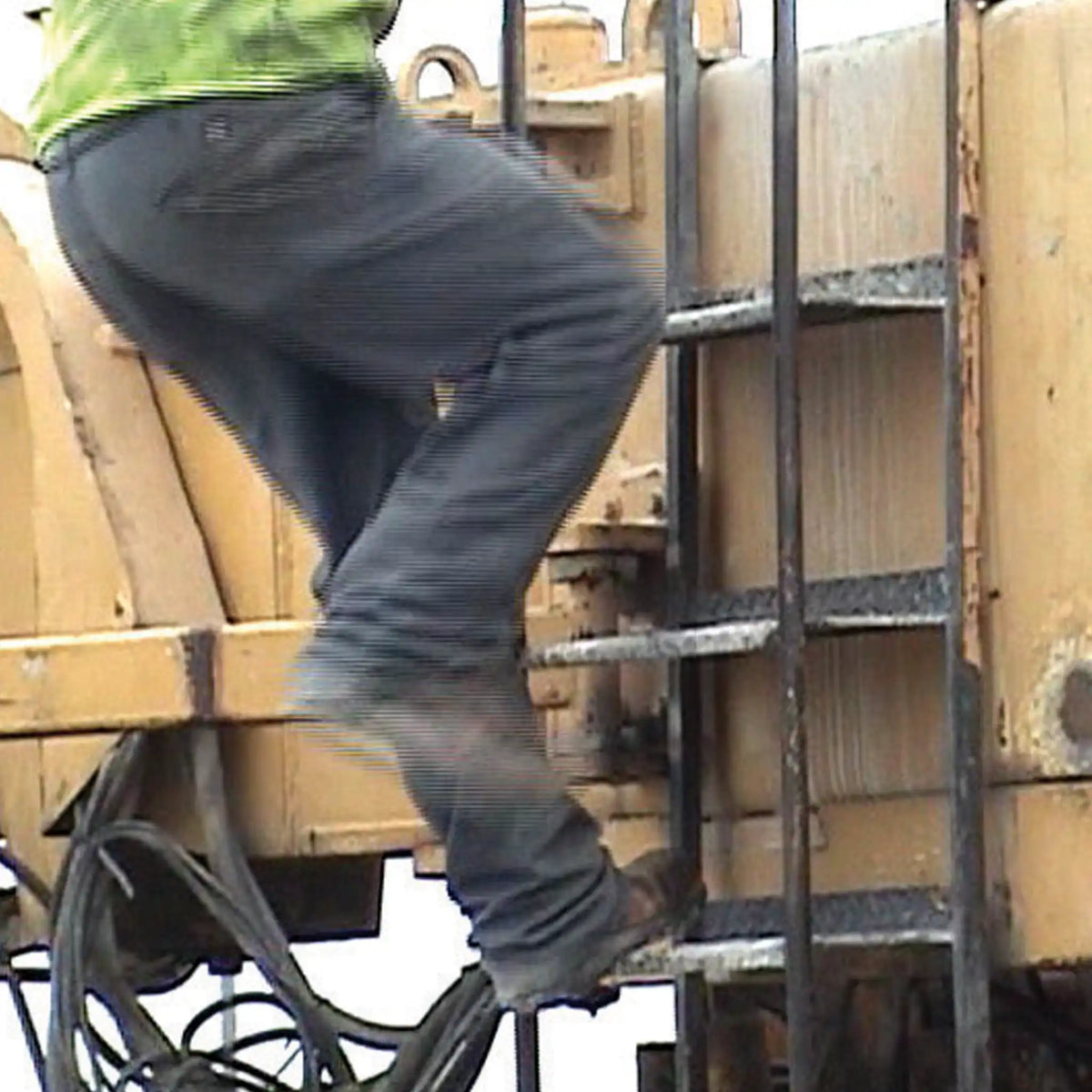 Slips, Trips & Falls for Construction Streaming Access